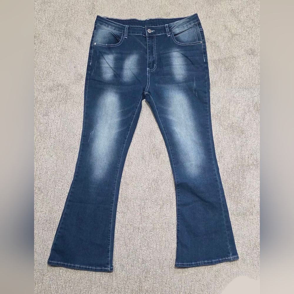 Classic Indigo Flare Women's Jeans